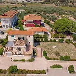 Villa Iliogenniti