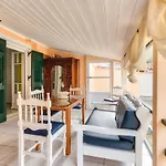 Ina Apartment