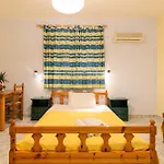 Regina Apartments