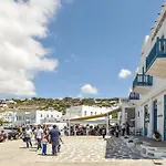 White Memories, seafront luxury apartment Mykonos