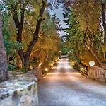 Villa Kardaris