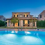 Rizolia Villas Lithakia