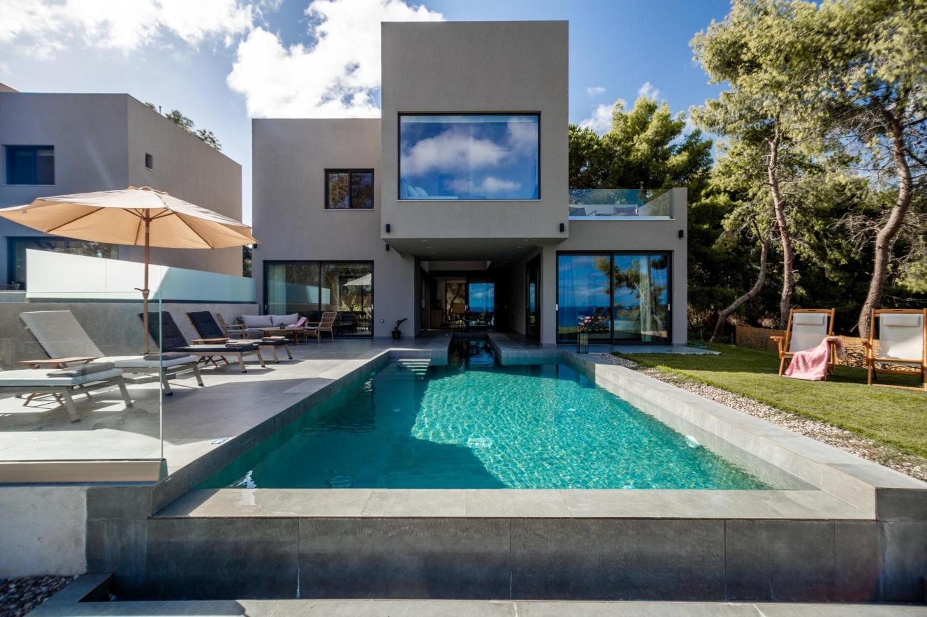 Luxury Mon I Vassilikos * Vasilikí
