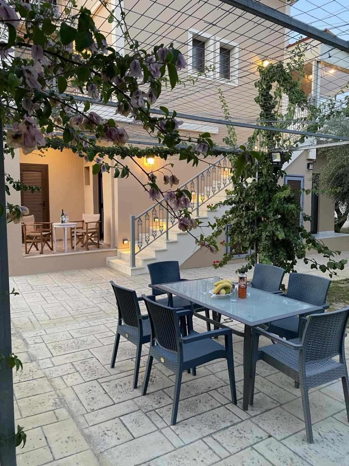 Lori's House