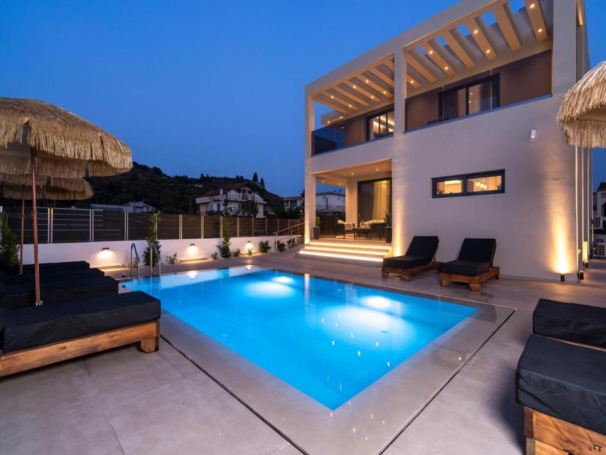 Willa Diamond With Swimming Pool In