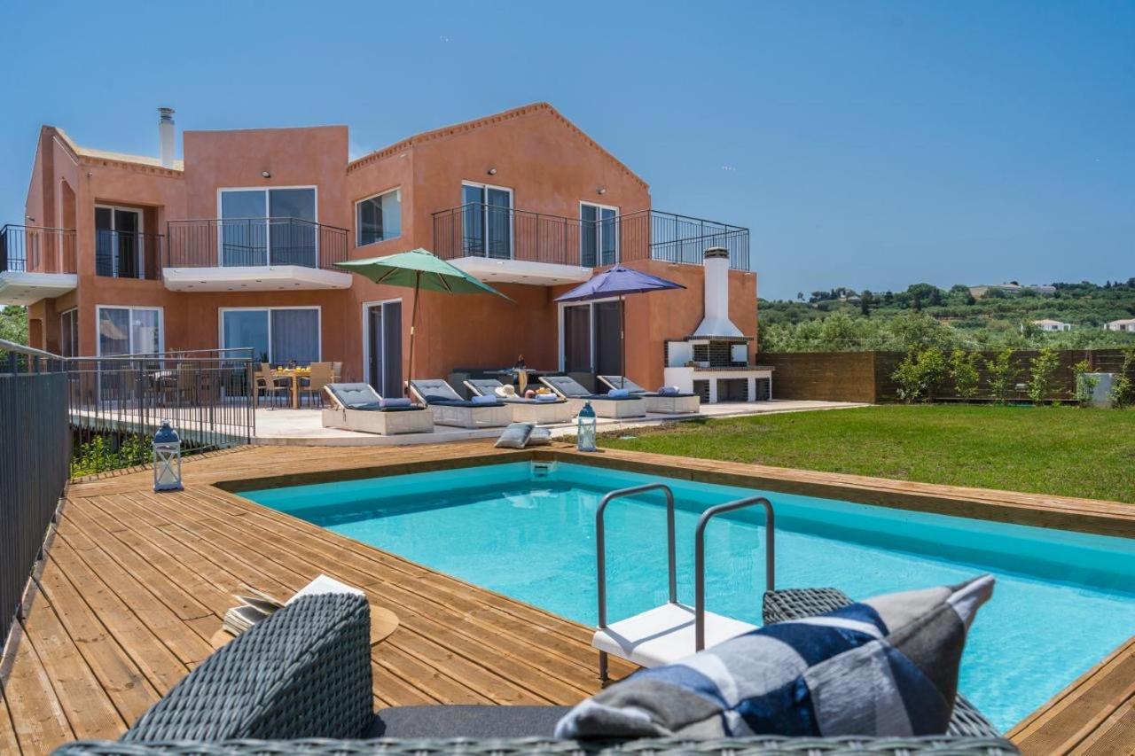 Casa De Sun With Seaview Pool Tragaki