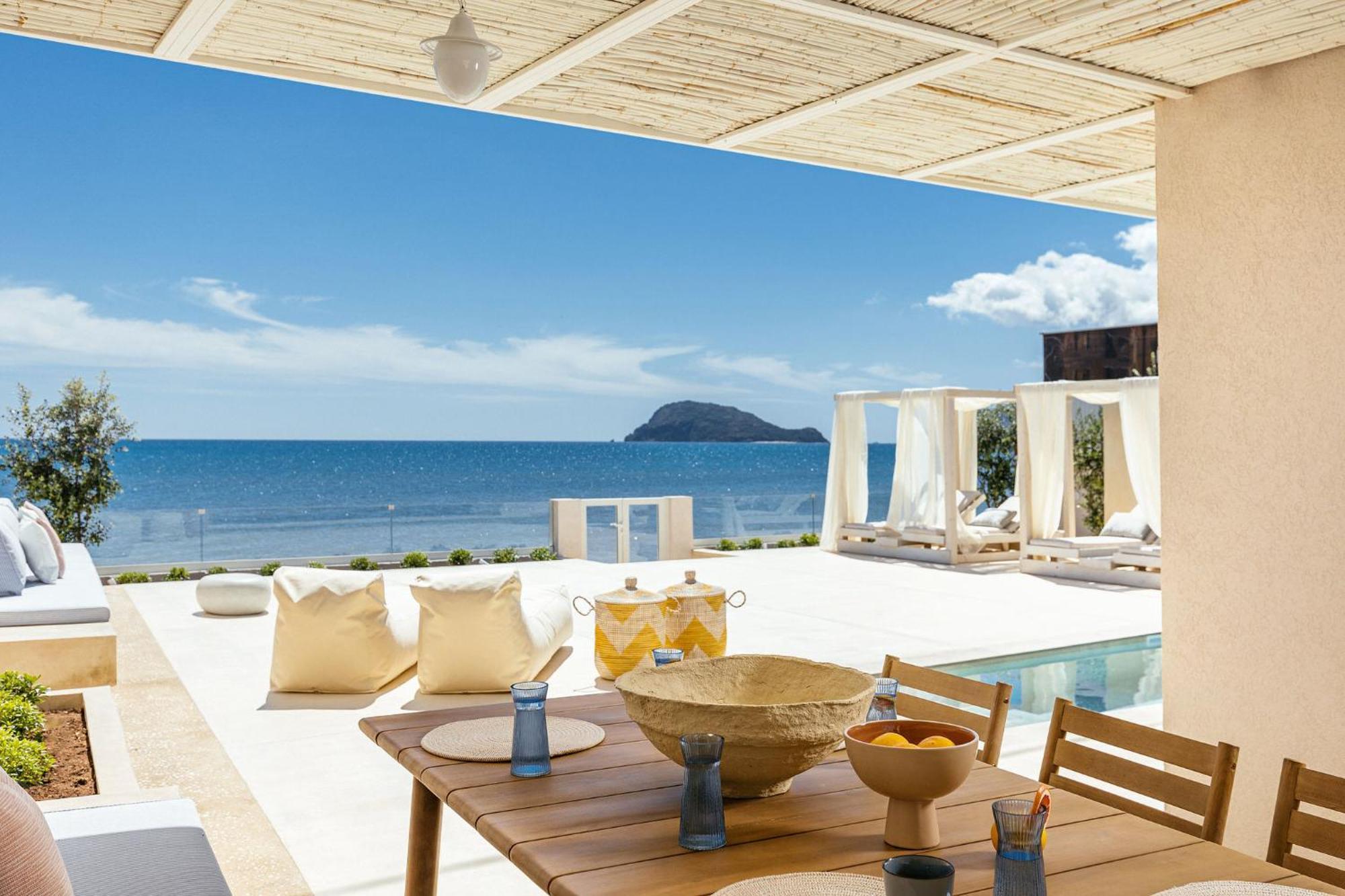 Вилла Salty Angel Sea Front Лаганас