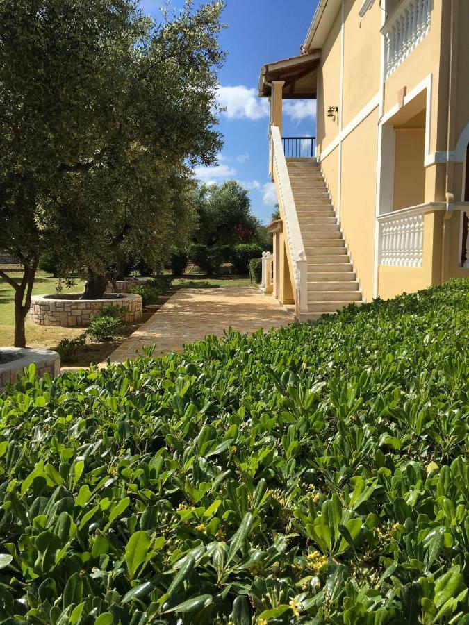Dimaras Apartamento