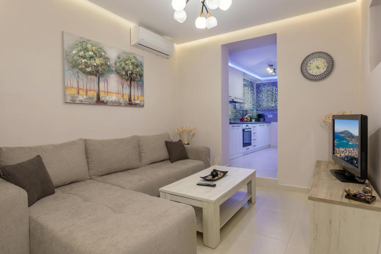 Apartament Evia's - New In Town! Zakintos