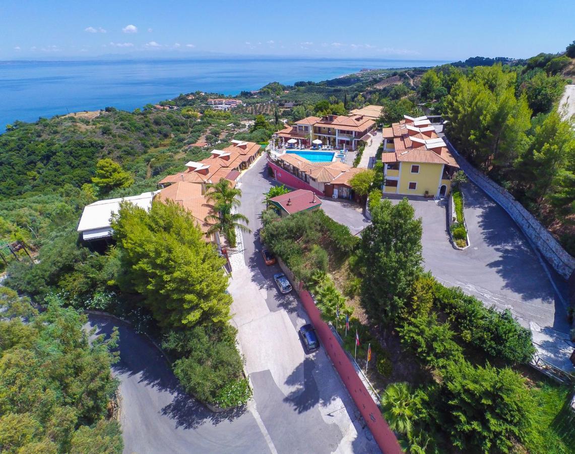Lägenhetshotell Sea View Village